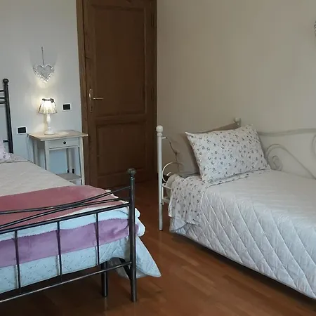 לינה וארוחת בוקר Borgo Del Contadino